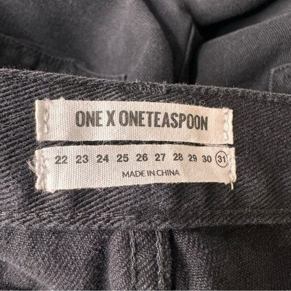 One Teaspoon Awesome Baggies Low Waist Relaxed Tapered Rolled Cuff Black Jeans - Picture 15 of 16